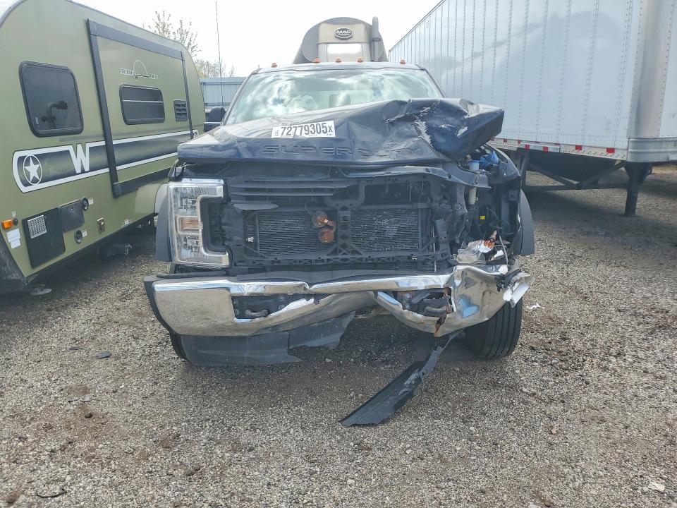 2018 Ford F450 Super Duty Truck cab and Chassis