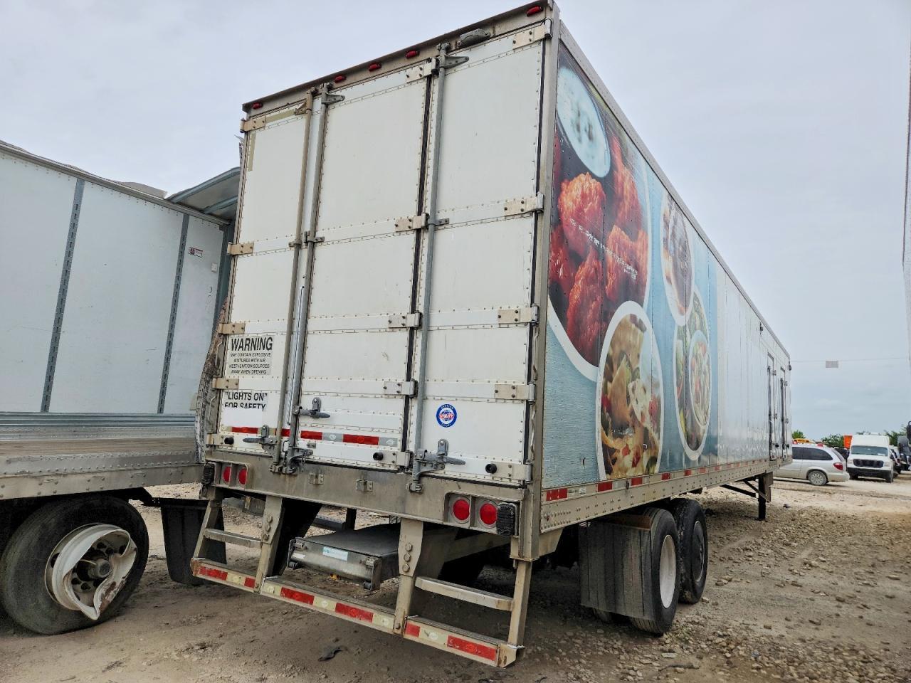 2016 Utility VS2RA  DRY Van Trailer