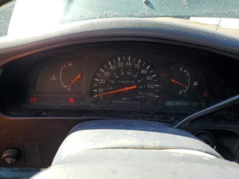 2000 Toyota Tacoma Base