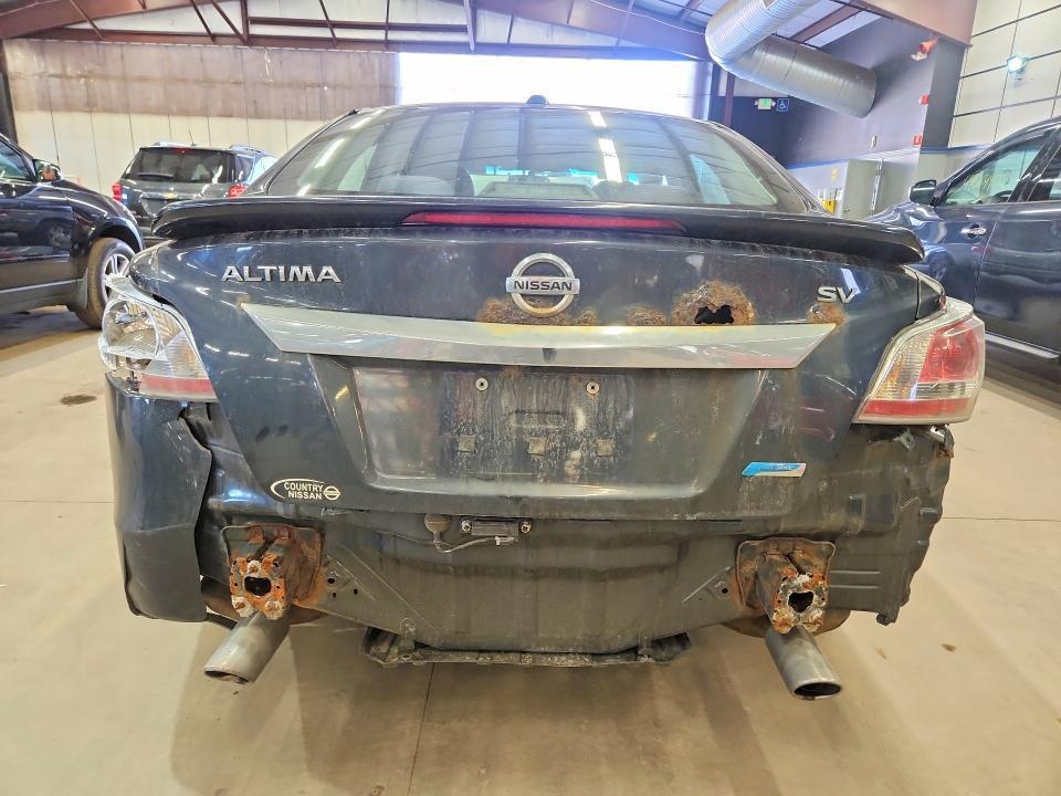 2014 Niss Altima 2.5 sv