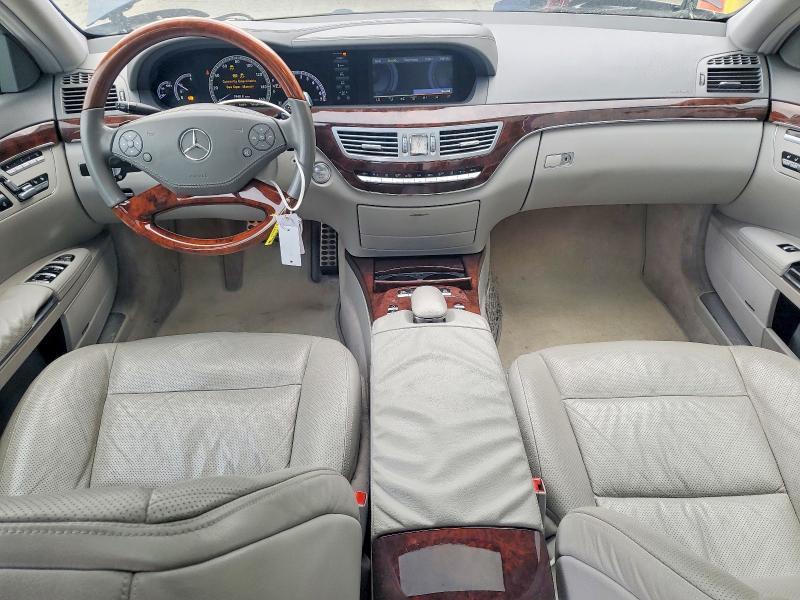 2011 Mercedes-Benz S 550