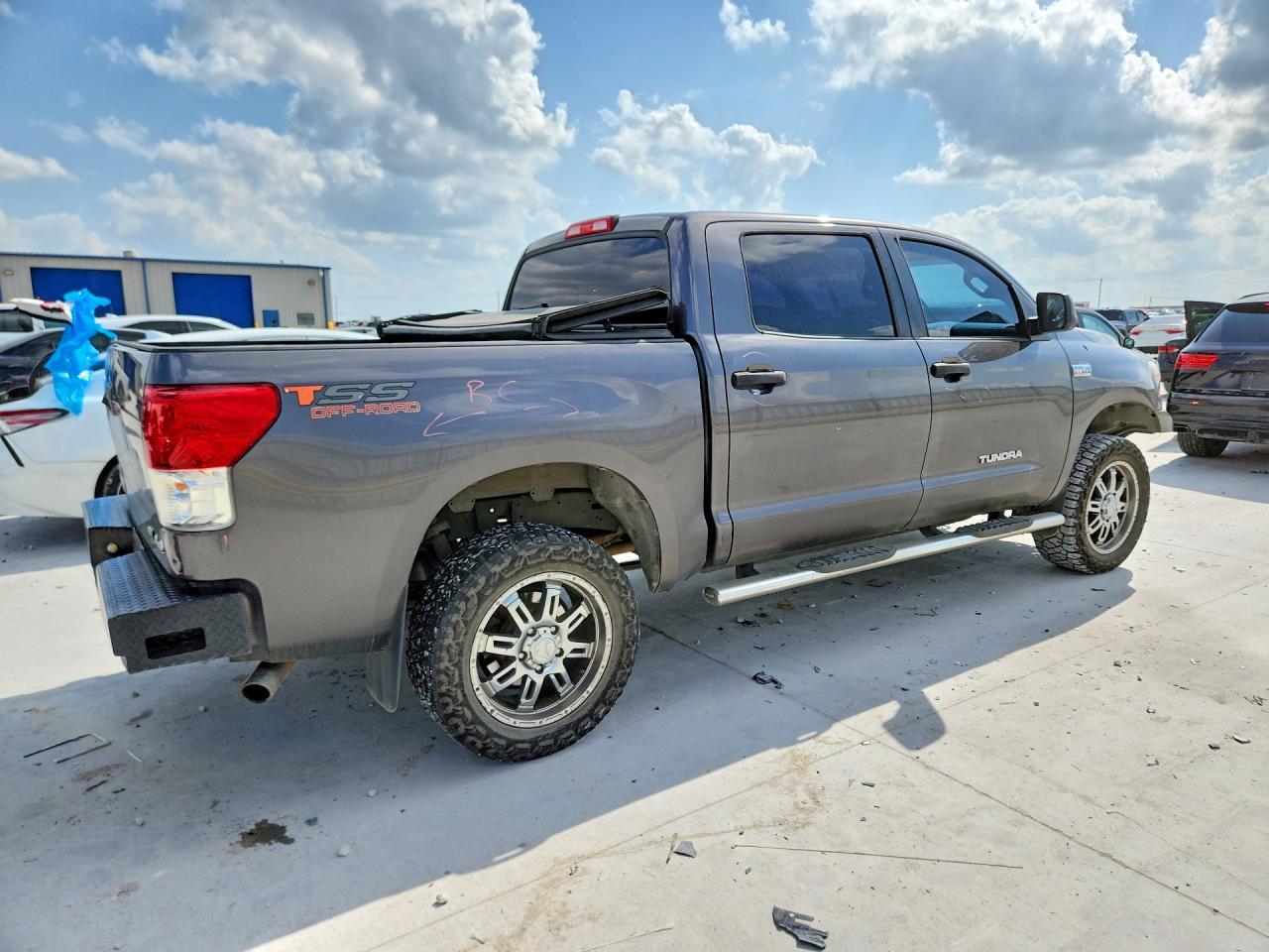 2013 Toyota Tundra Crewmax SR5