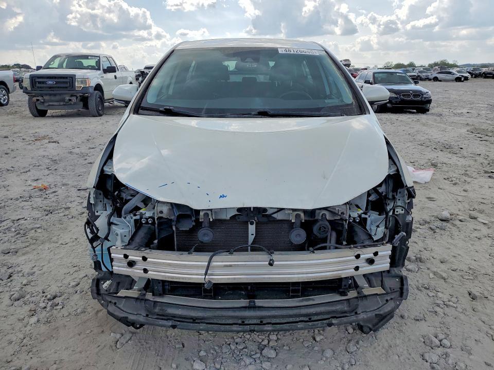 2021 Toyota Prius xle