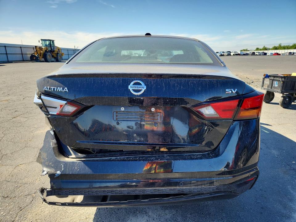 2022 Nissan Altima 2.5 sv