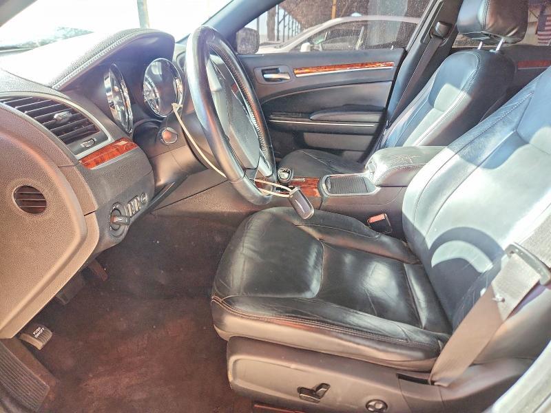 2012 Chrysler 300 Limited