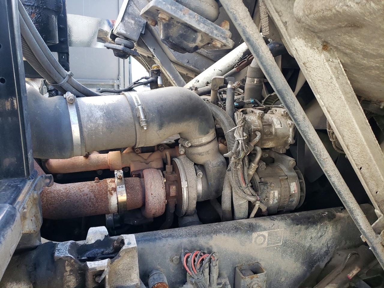 2007 Peterbilt 320 Refuse Truck