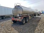 2000 Heil Tank Trailer