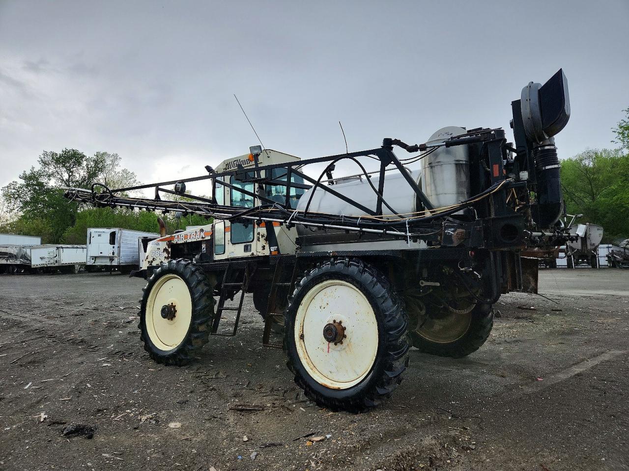 2000 Wilm 2000 Willmar AIR Trak 785 Sprayer