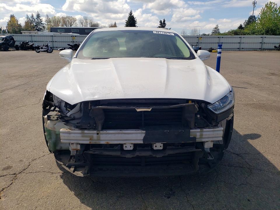 2016 Ford Fusion se Hybrid