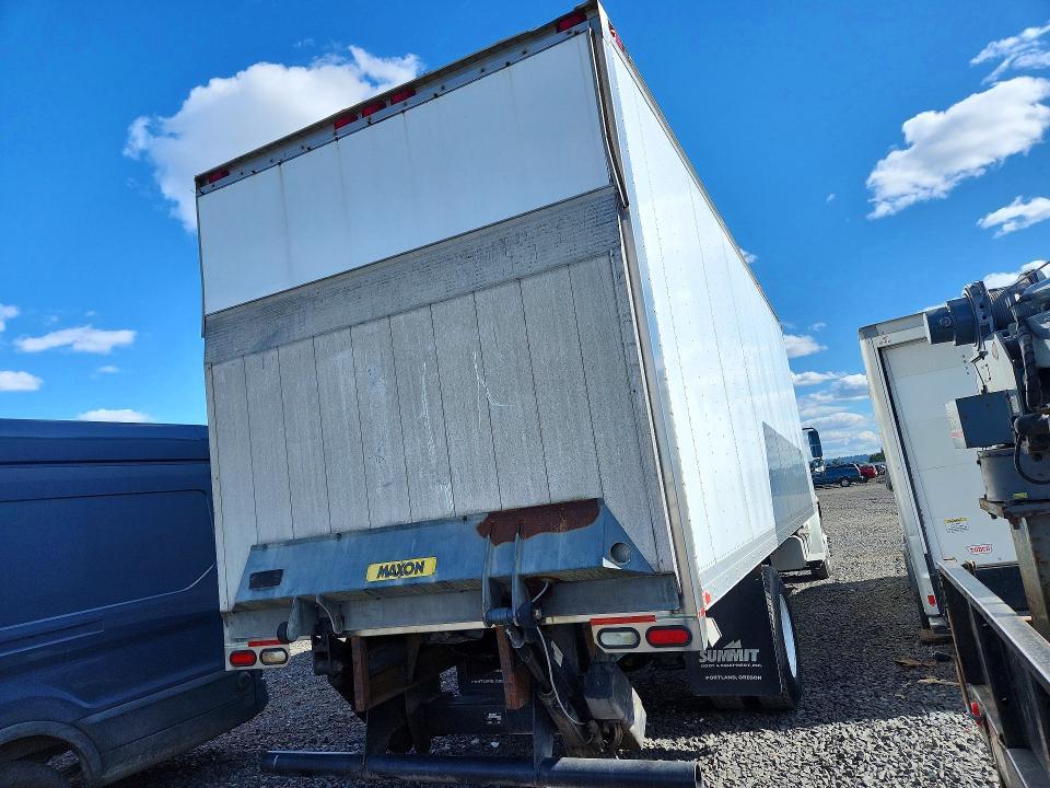 2007 Freigliner 2007 Freightliner Business Class M2 BOX Truck