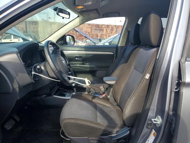 2017 Mitsubishi Outlander es