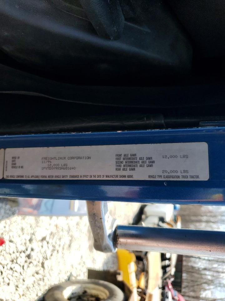 1995 Freightliner FLD120 Semi Truck