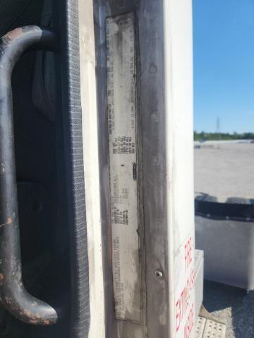 2007 Freigliner 2007 Freightliner Columbia 120 Semi Truck