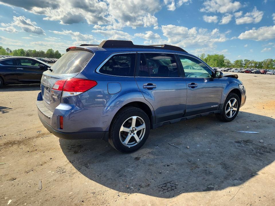 2013 Subaru Outback 2.5i Premium
