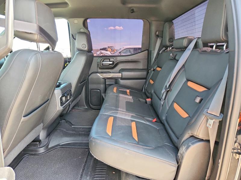 2021 GMC Sierra K1500 AT4