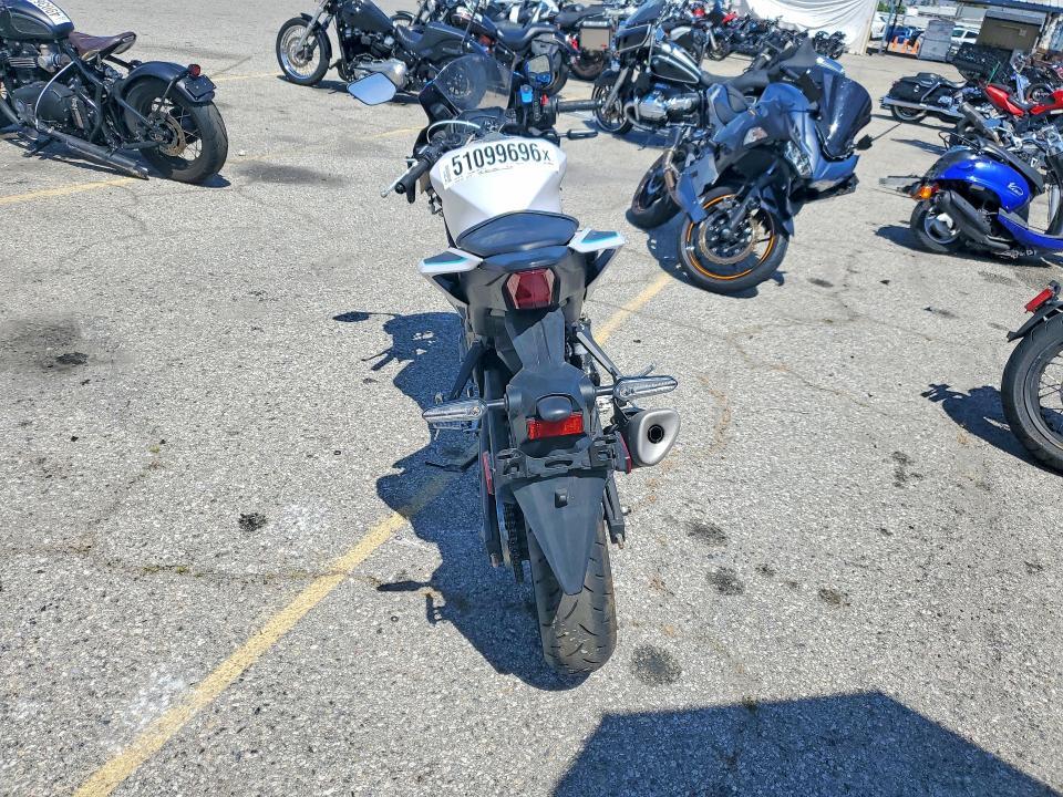 2025 Yamaha YFZ320 AC