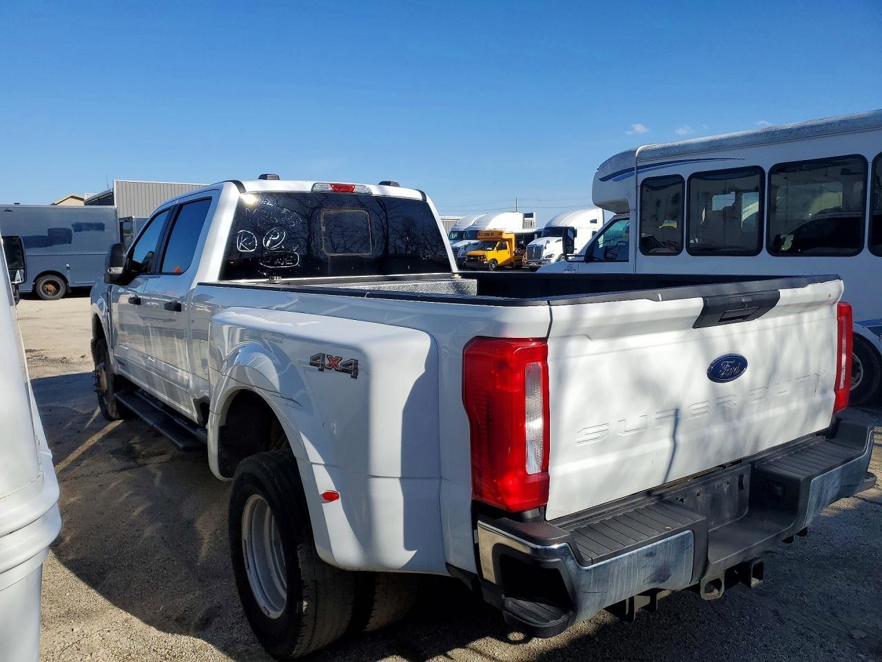 2023 Ford F350 Super Duty