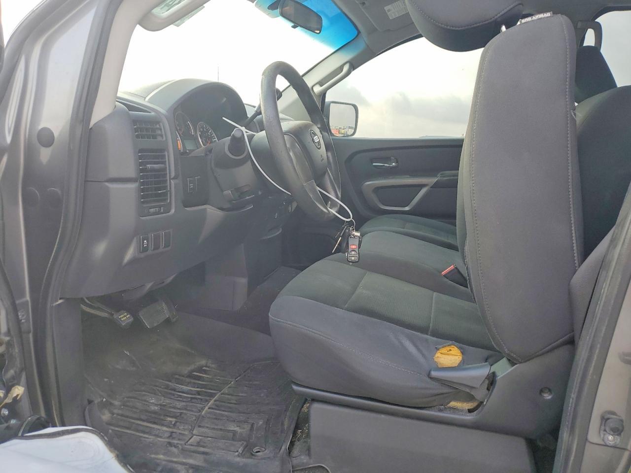 2015 Nissan Titan S