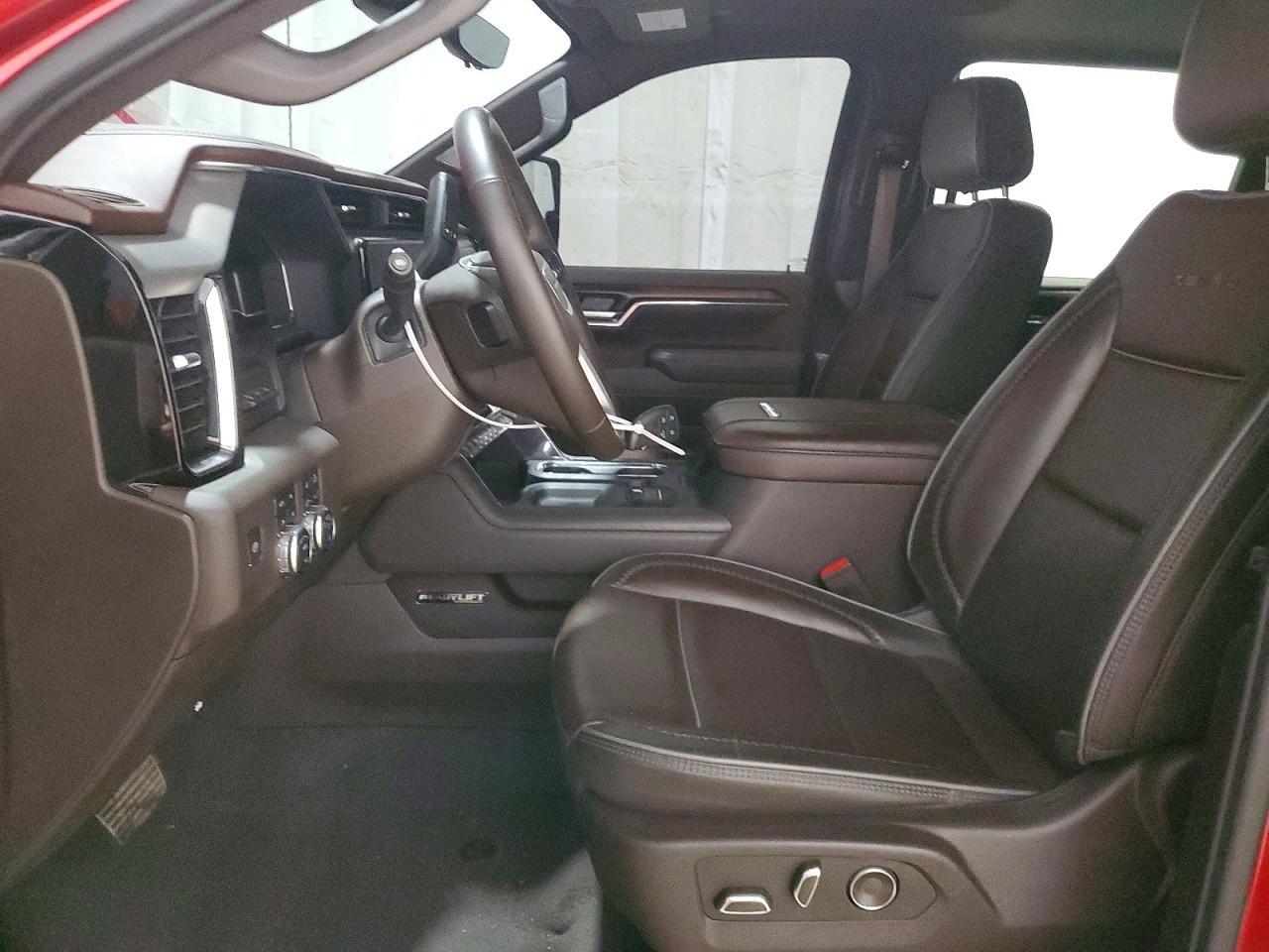 2024 GMC Sierra K2500 Denali