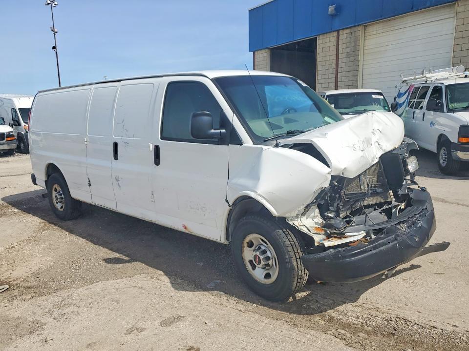 2015 GMC Savana G2500 Utility / Service Van