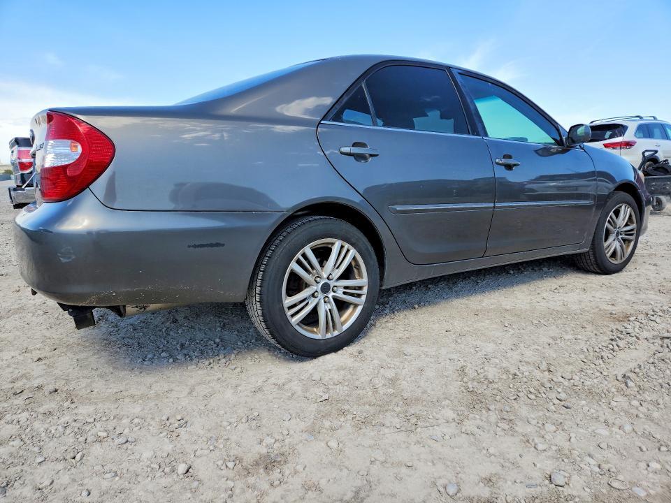 2003 Toyota Camry xle V6