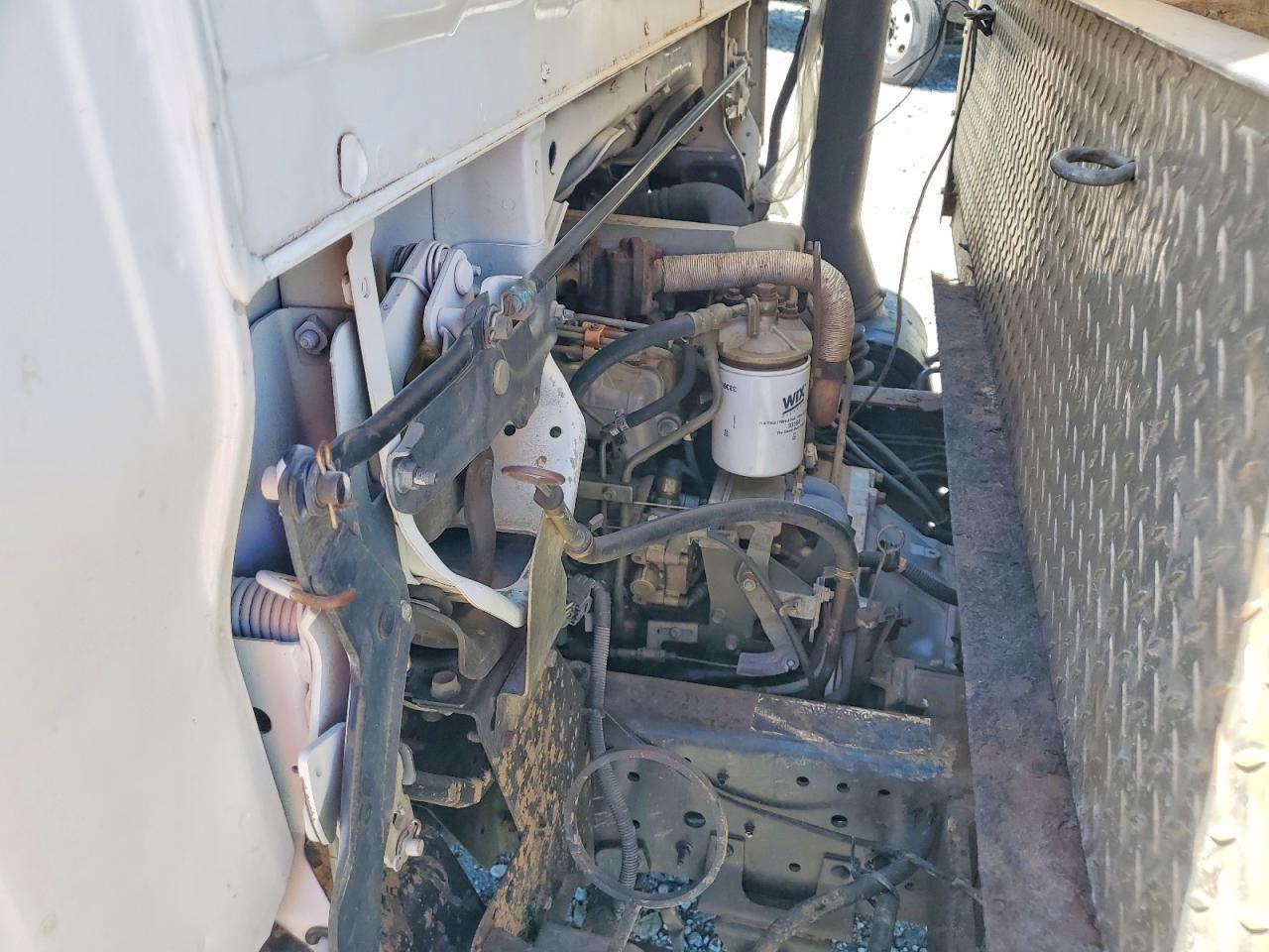 2000 Isuzu NPR