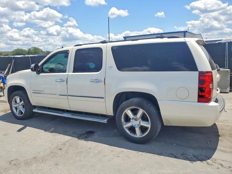 2014 Chev Suburban K1500 LTZ