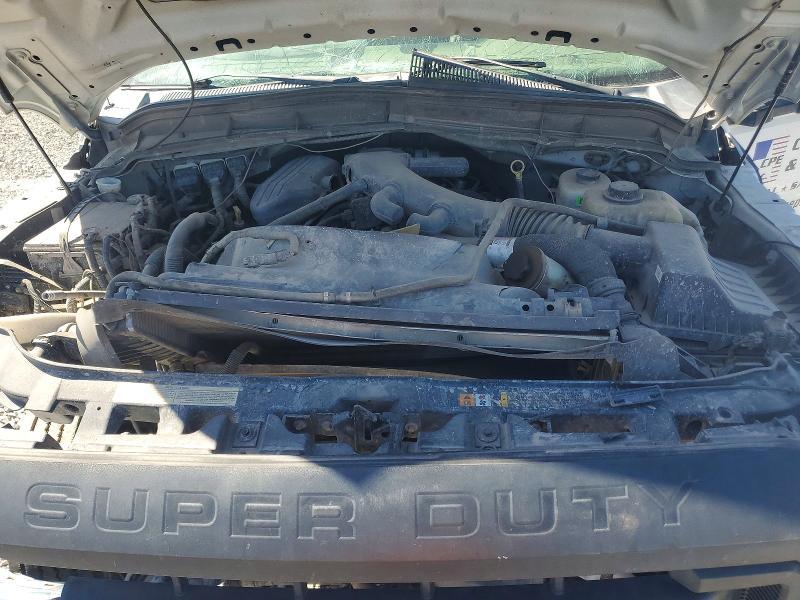 2014 Ford F550 Super Duty Truck Cab AND Chassis