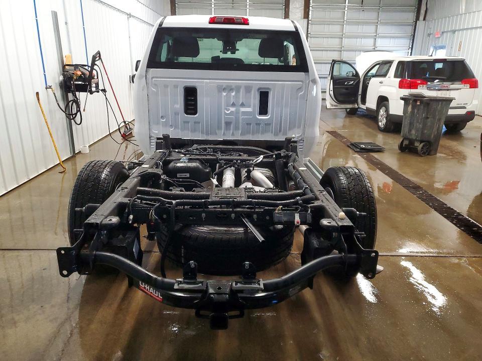 2025 Chevrolet Silverado C1500