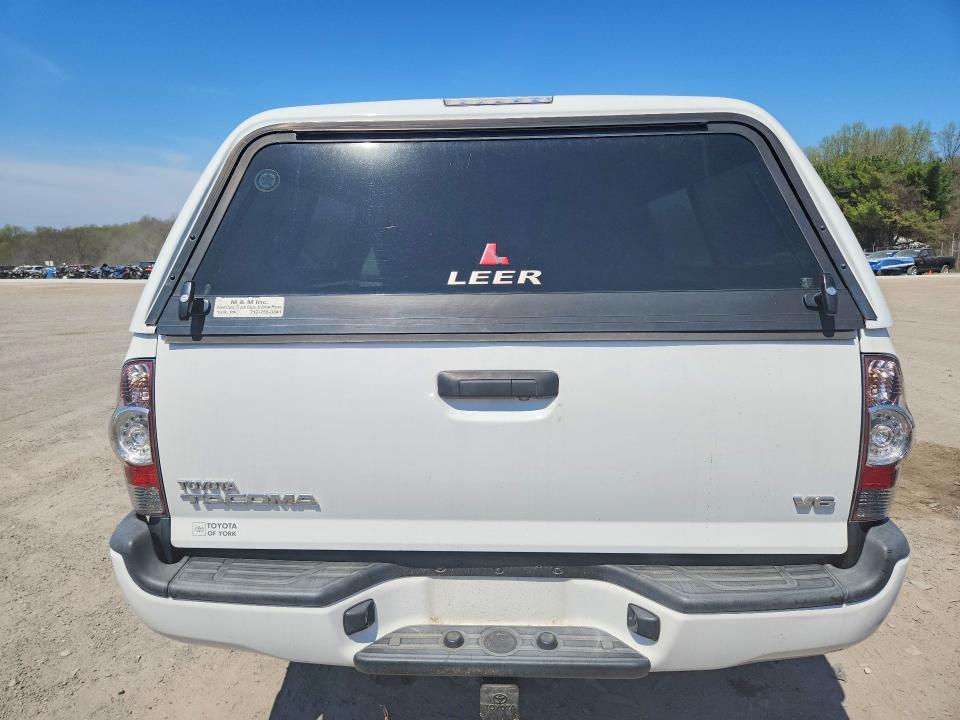 2015 Toyota Tacoma V6