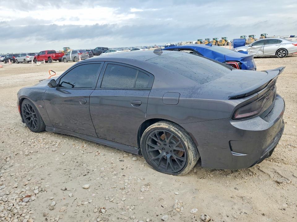 2018 Dodge Charger r