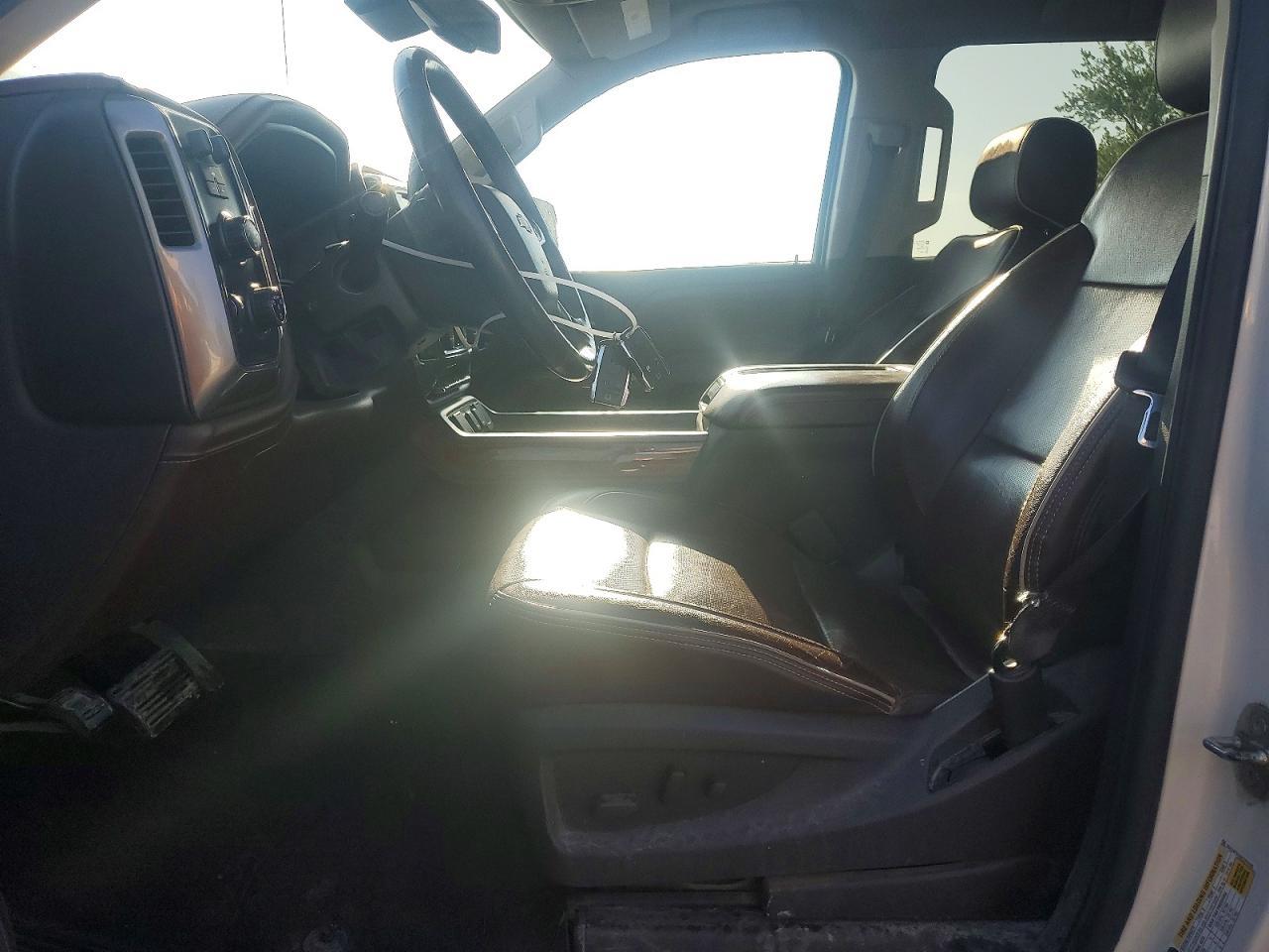 2014 Chevrolet Silverado K1500 High Country