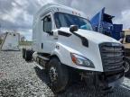 2019 Freightliner Cascadia 116 Sleeper Cab Semi Truck
