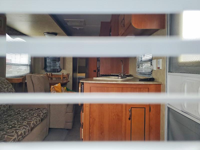2010 Coachmen Recreational Vehicle (RV)