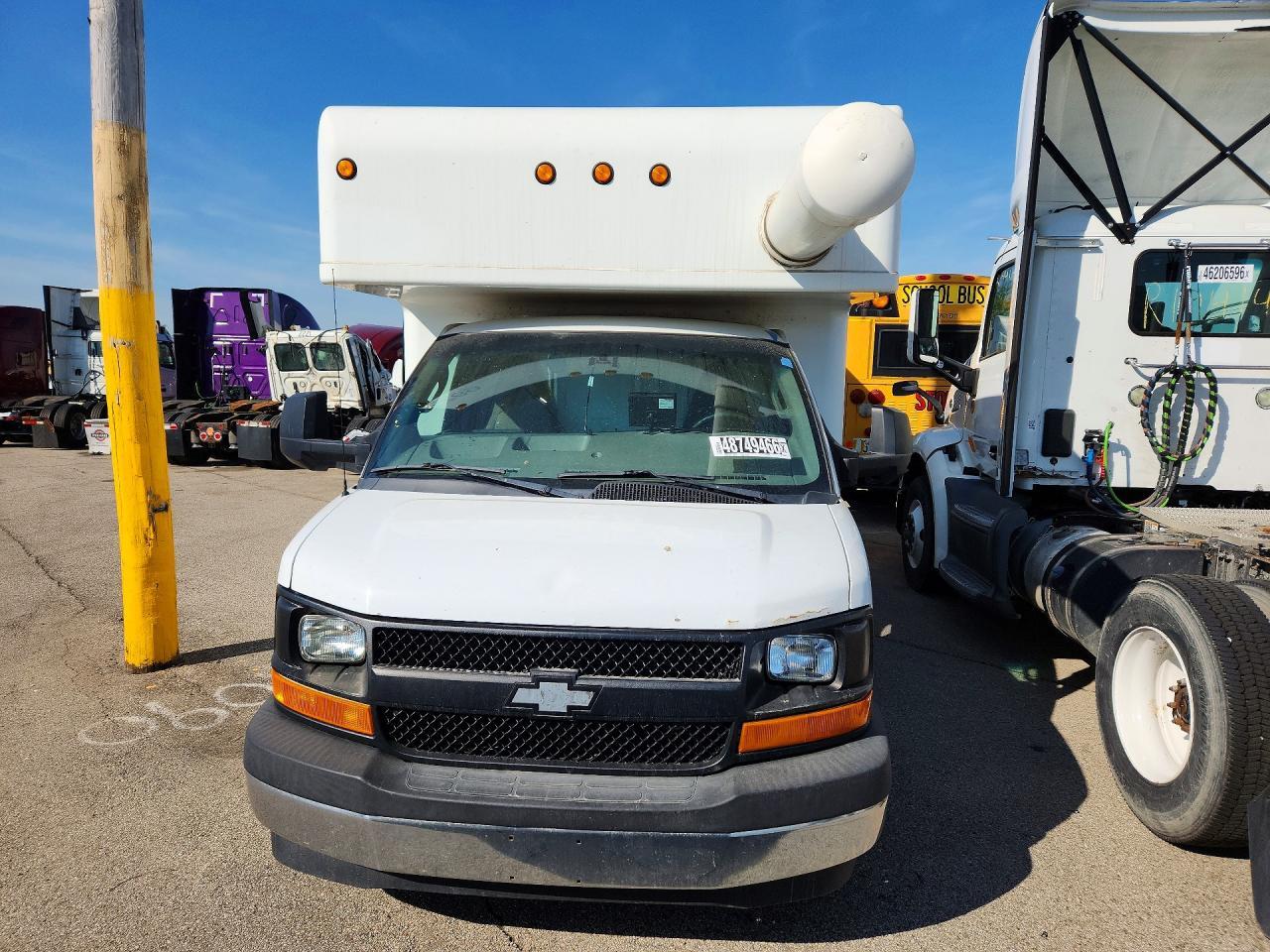 2017 Chevrolet Express G4500