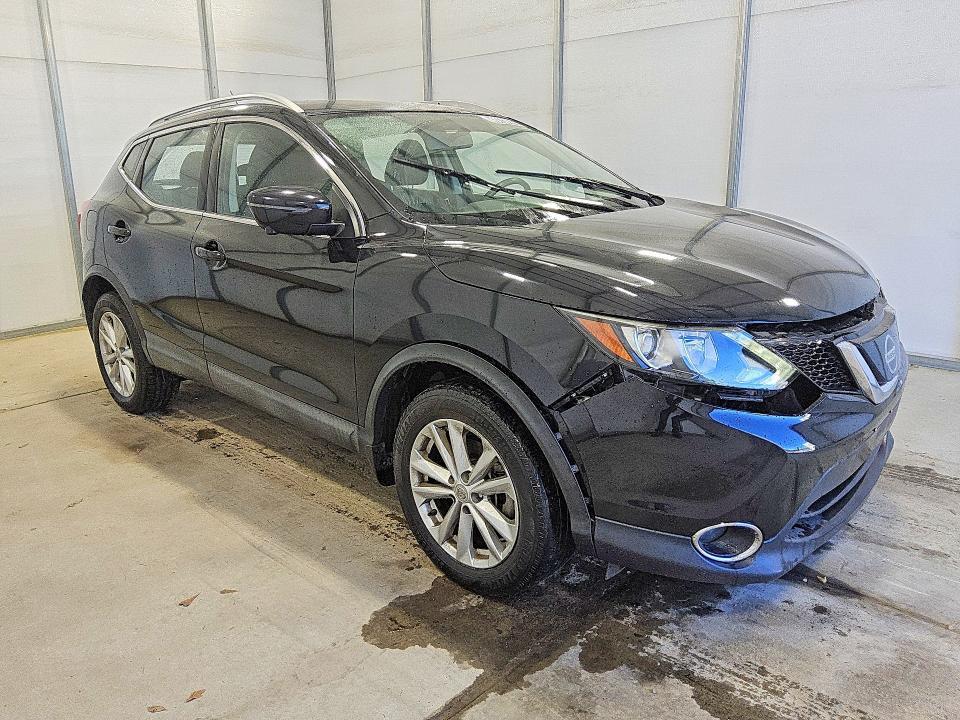 2018 Nissan Rogue Sport sv