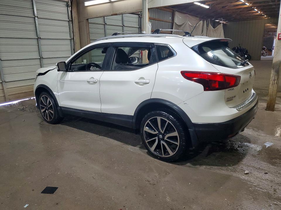 2017 Nissan Rogue Sport sl