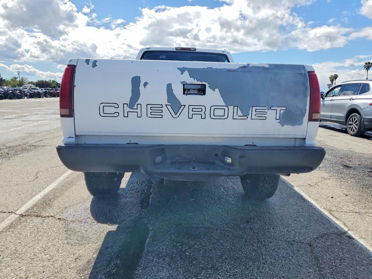 2000 Chevrolet GMT-400 C2500