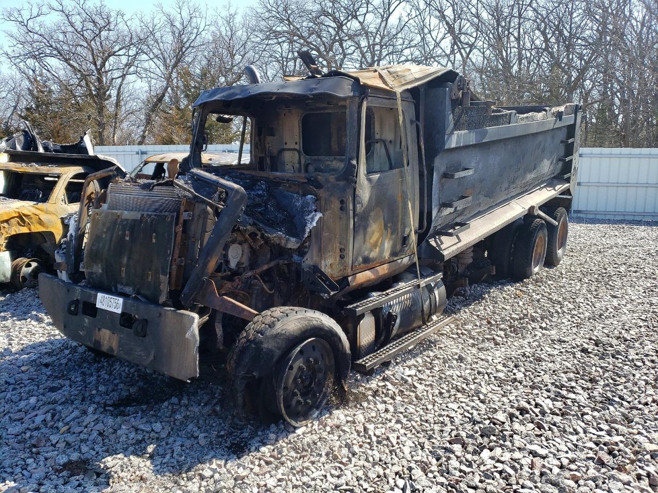 2020 Western Star 4700 Dump Truck