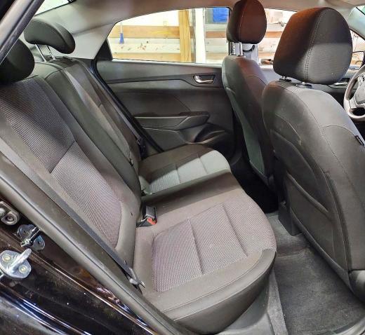 2022 Hyundai Accent sel