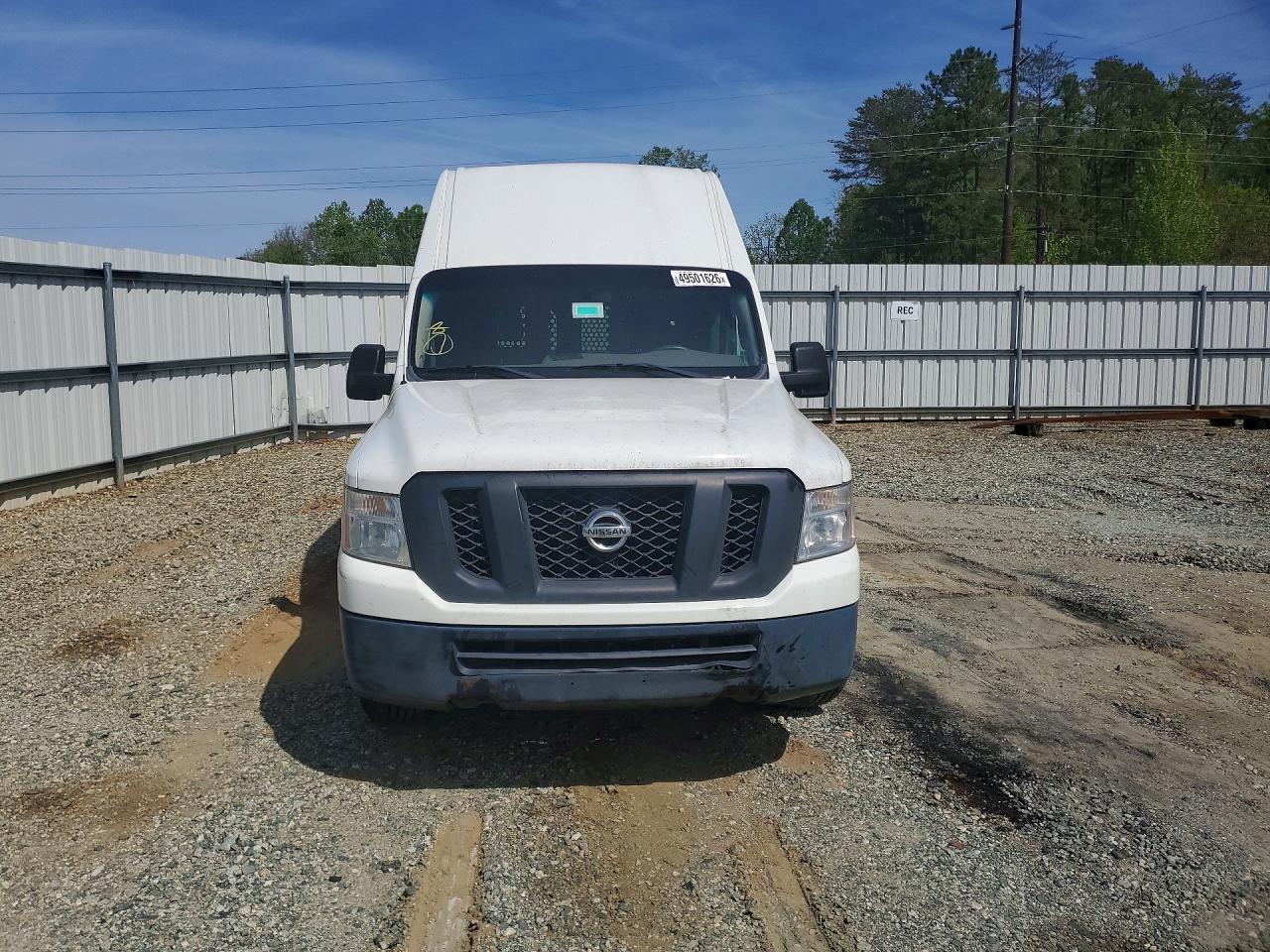 2014 Nissan NV 2500 Delivery Van