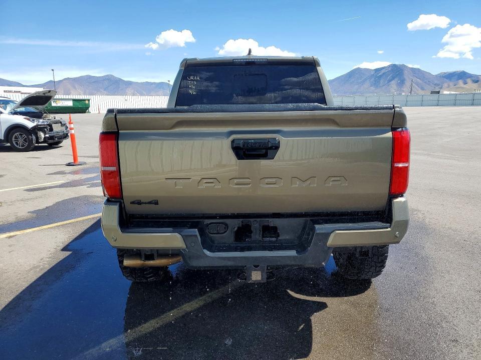 2024 Toyota Tacoma TRD OFF-Road