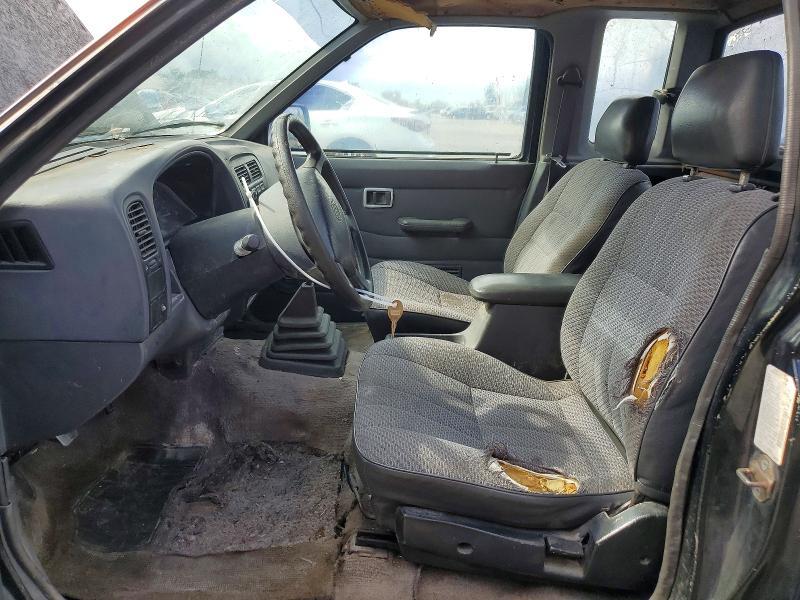 1996 Nissan Truck XE