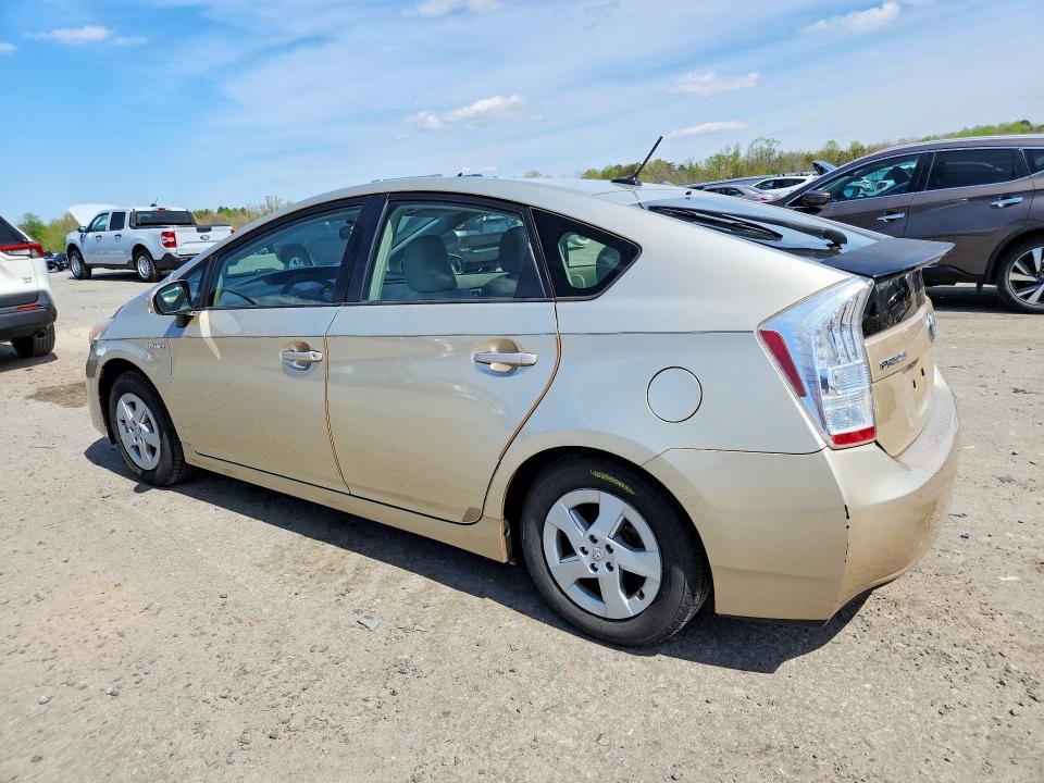 2010 Toyota Prius iii