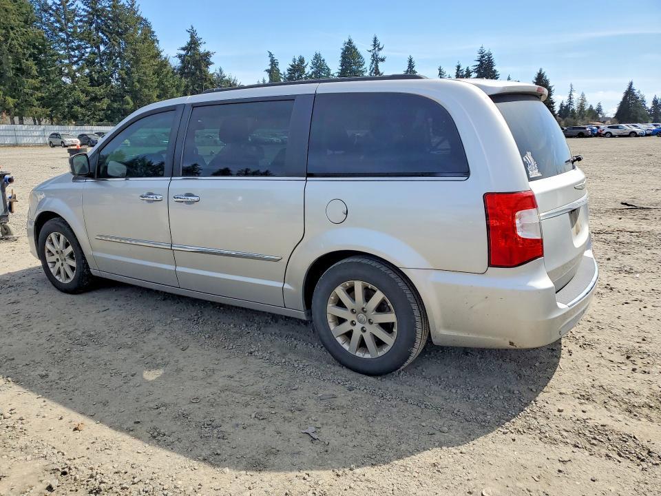 2012 Chrysler Town & Country Touring l