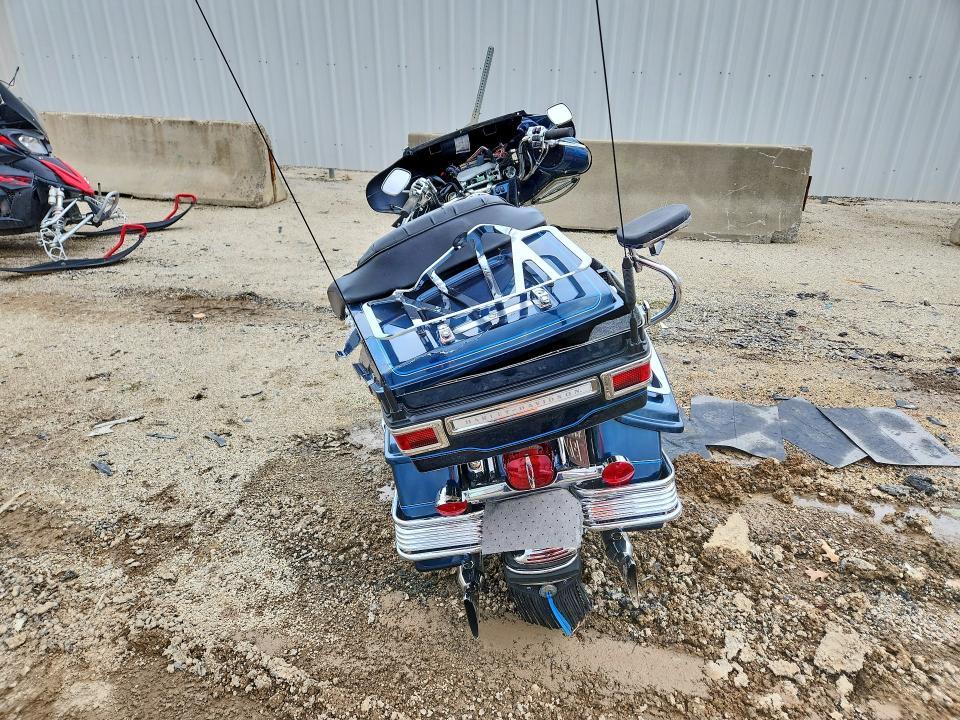 2001 Harley-Davidson Flhtcui