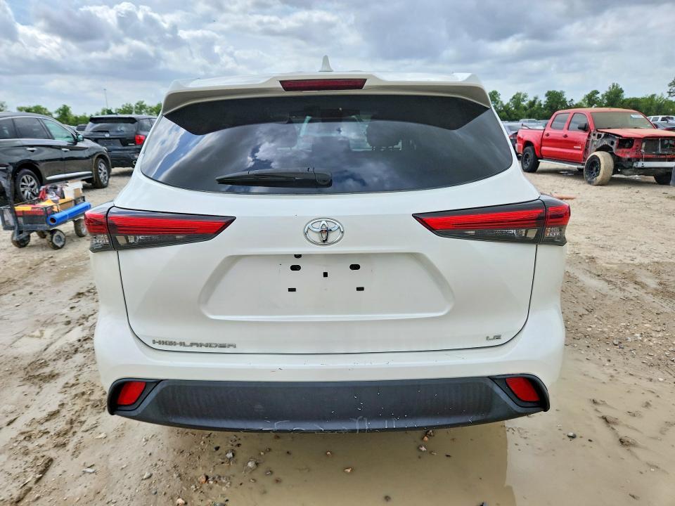 2021 Toyota Highlander l