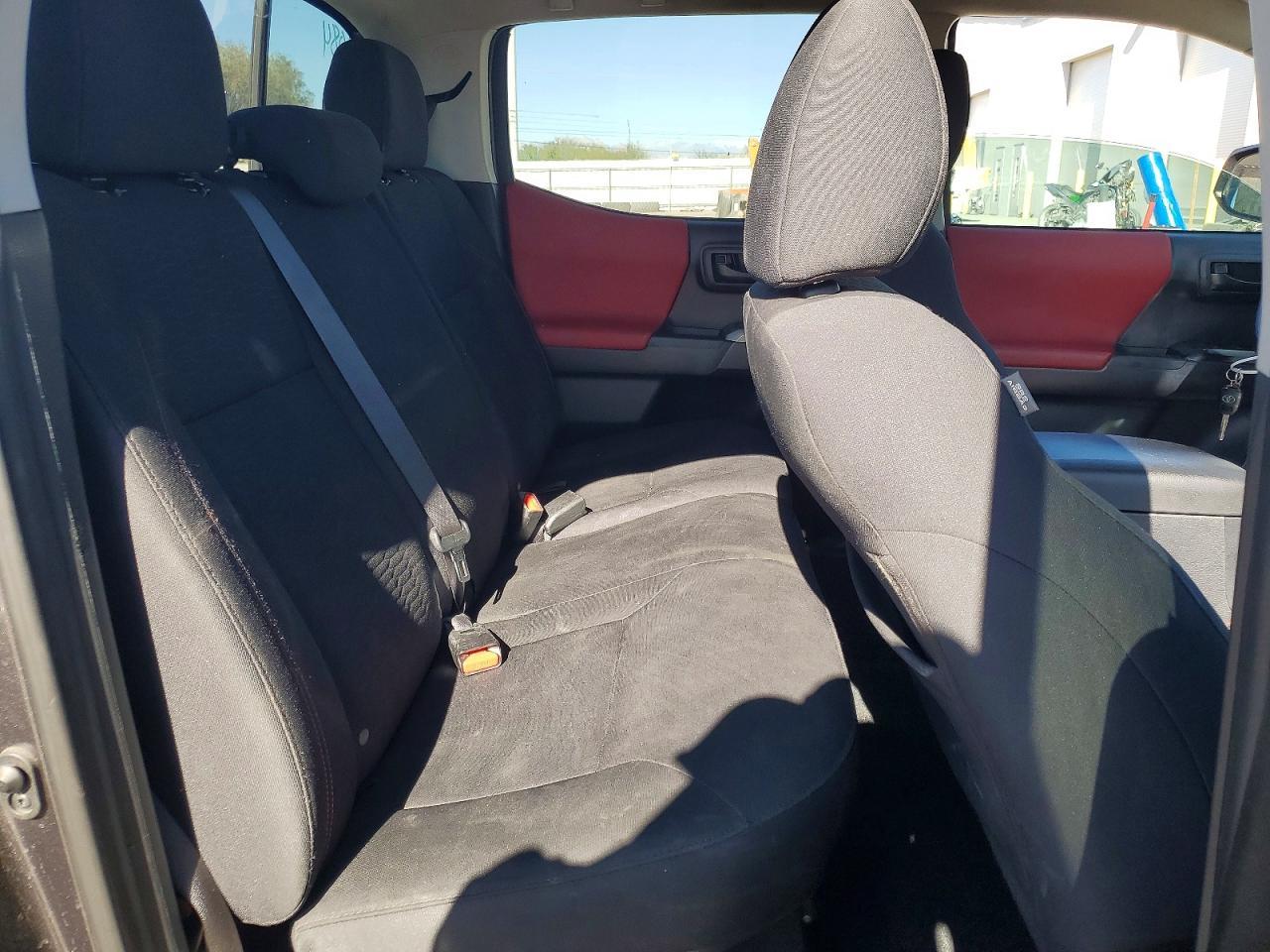 2019 Toyota Tacoma SR5 V6