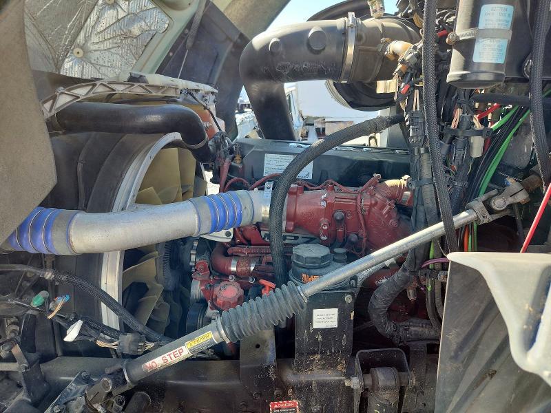 2018 Mack CXU612 Semi Truck