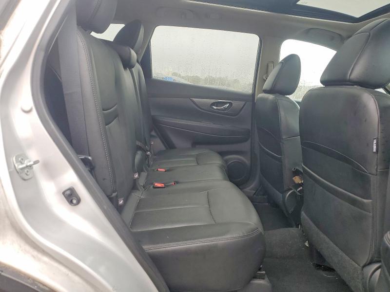 2016 Nissan Rogue sl